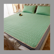 画像をギャラリービューアに読み込む, ベッドパッド 敷きパッド クイーン スタイルM13 春夏用 さらさら 汗取り敷きパッド 汗取り敷きパッド 取り付け簡単 洗える 敷パット ベッドパッド 洗濯機丸洗い可能 M771