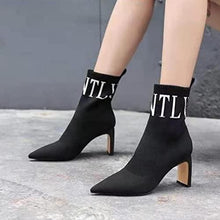 画像をギャラリービューアに読み込む, レディースブーツ ミドルブーツ ローヒール ストレッチ 無地 シンプル 通学 通勤 ソックスブーツ 歩きやすい ポインテッドトゥ かわいい デイリーS014