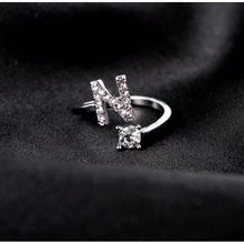 画像をギャラリービューアに読み込む, イニシャルアルファベットナックルリングシルバーとゴールドクリスタル 調節可能なフィンガーリング レディース ガールズ ジュエリーZ078
