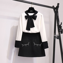 画像をギャラリービューアに読み込む, お進めコーデ?蝶結び配色セーター+可愛い模様スカート
