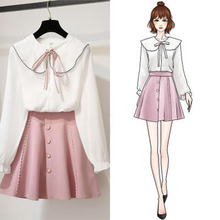 画像をギャラリービューアに読み込む, お進めコーデ長袖ピーターパンネック蝶結び飾りシャツ+ボタン付きスカートセットアップ

